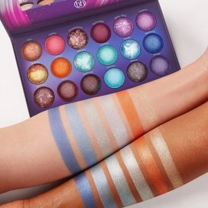 BH Cosmetics 'Galaxy Chic' eyeshadow palette